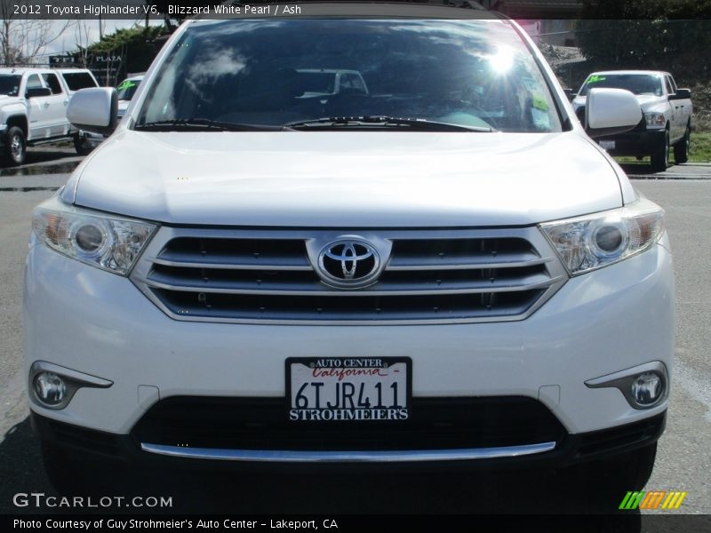Blizzard White Pearl / Ash 2012 Toyota Highlander V6