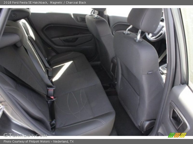 Magnetic / Charcoal Black 2018 Ford Fiesta SE Hatchback