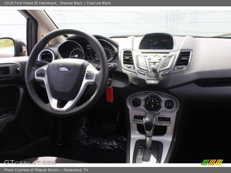 Shadow Black / Charcoal Black 2018 Ford Fiesta SE Hatchback