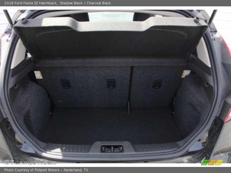 Shadow Black / Charcoal Black 2018 Ford Fiesta SE Hatchback