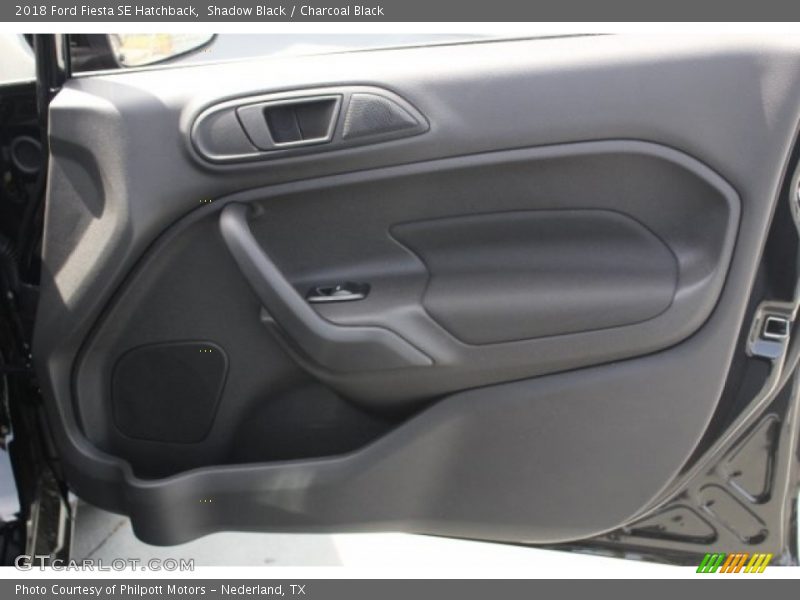 Shadow Black / Charcoal Black 2018 Ford Fiesta SE Hatchback