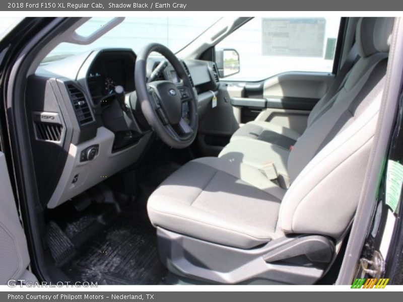 Shadow Black / Earth Gray 2018 Ford F150 XL Regular Cab