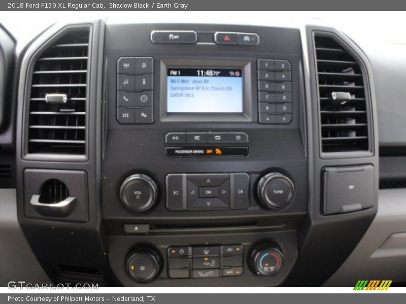 Shadow Black / Earth Gray 2018 Ford F150 XL Regular Cab