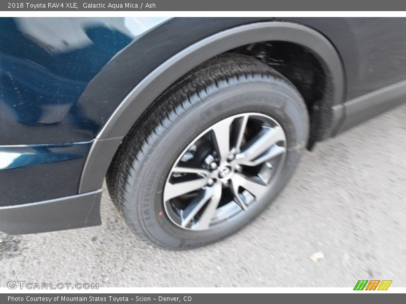 Galactic Aqua Mica / Ash 2018 Toyota RAV4 XLE