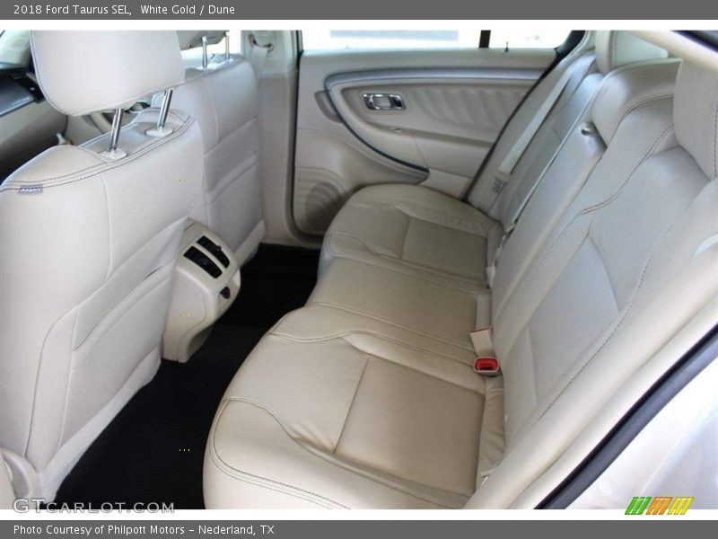 Rear Seat of 2018 Taurus SEL
