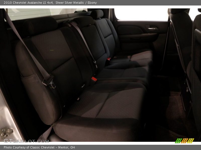 Sheer Silver Metallic / Ebony 2010 Chevrolet Avalanche LS 4x4