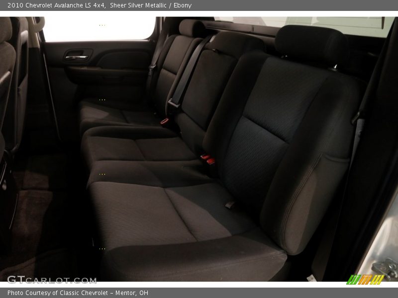 Sheer Silver Metallic / Ebony 2010 Chevrolet Avalanche LS 4x4