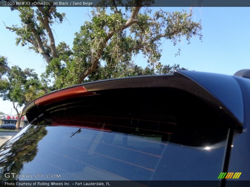 Jet Black / Sand Beige 2010 BMW X3 xDrive30i