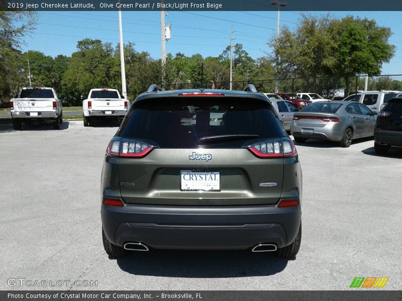 Olive Green Pearl / Black/Light Frost Beige 2019 Jeep Cherokee Latitude