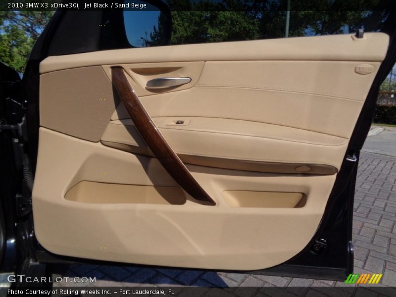 Jet Black / Sand Beige 2010 BMW X3 xDrive30i