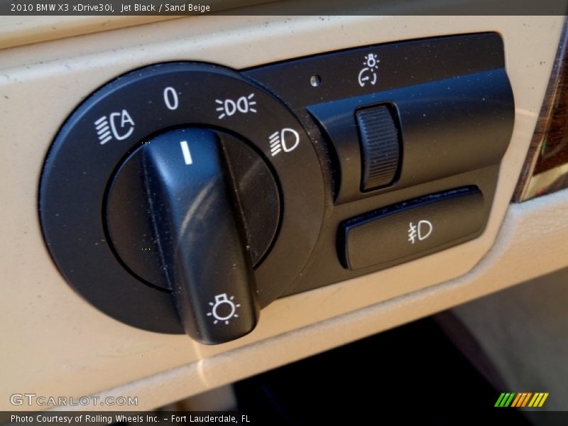 Jet Black / Sand Beige 2010 BMW X3 xDrive30i