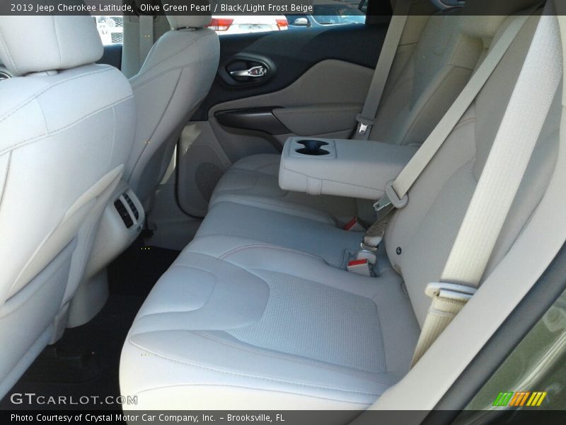 Olive Green Pearl / Black/Light Frost Beige 2019 Jeep Cherokee Latitude