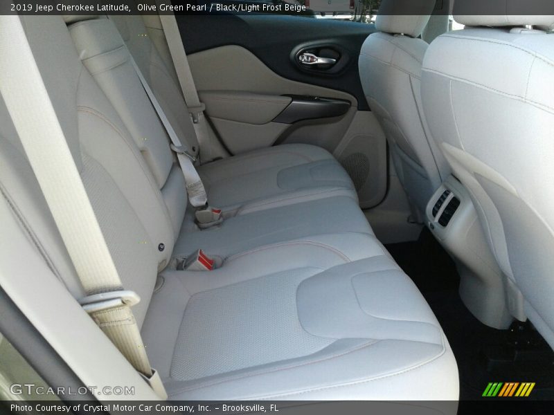 Olive Green Pearl / Black/Light Frost Beige 2019 Jeep Cherokee Latitude
