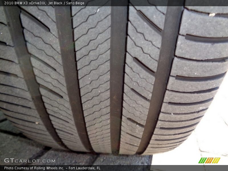 Jet Black / Sand Beige 2010 BMW X3 xDrive30i
