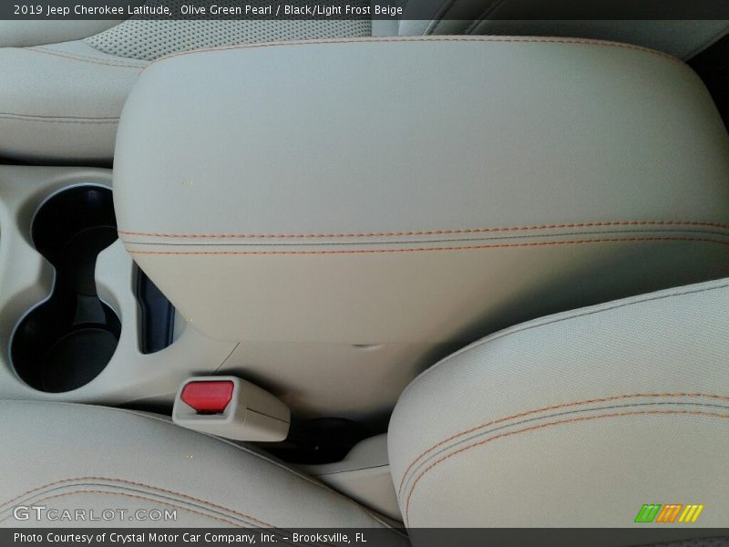 Olive Green Pearl / Black/Light Frost Beige 2019 Jeep Cherokee Latitude