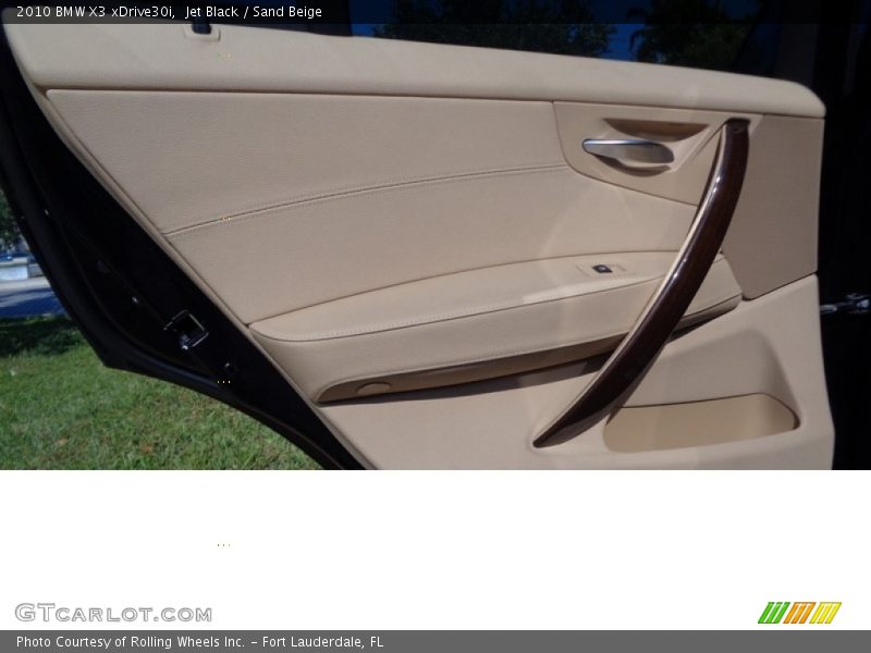 Jet Black / Sand Beige 2010 BMW X3 xDrive30i