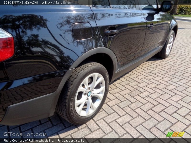 Jet Black / Sand Beige 2010 BMW X3 xDrive30i