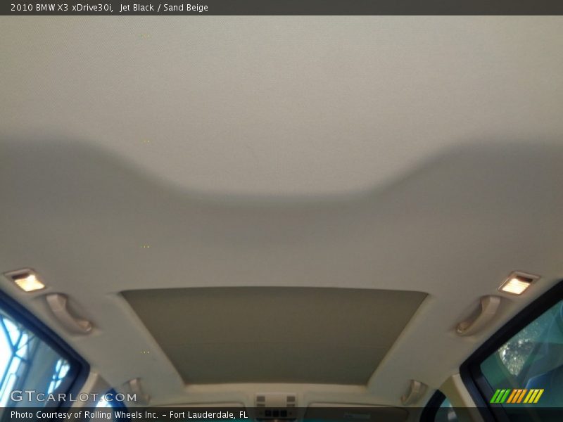 Jet Black / Sand Beige 2010 BMW X3 xDrive30i