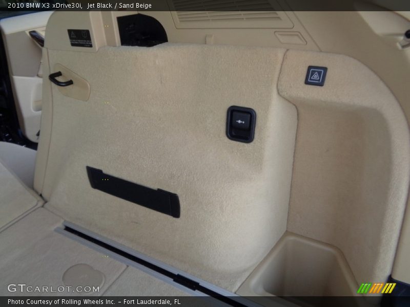 Jet Black / Sand Beige 2010 BMW X3 xDrive30i