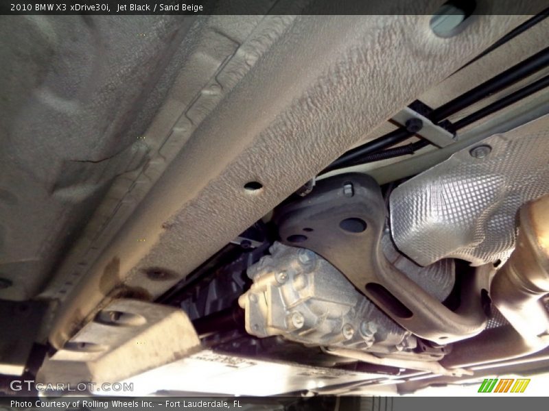 Jet Black / Sand Beige 2010 BMW X3 xDrive30i