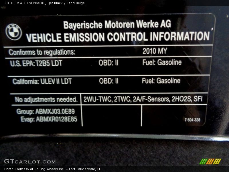 Jet Black / Sand Beige 2010 BMW X3 xDrive30i