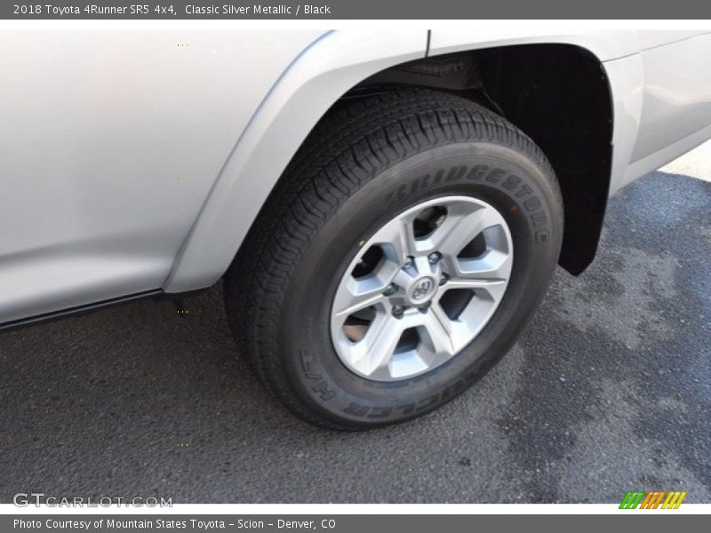 Classic Silver Metallic / Black 2018 Toyota 4Runner SR5 4x4