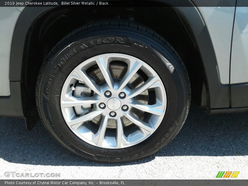 Billet Silver Metallic / Black 2019 Jeep Cherokee Latitude
