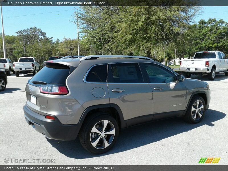 Light Brownstone Pearl / Black 2019 Jeep Cherokee Limited