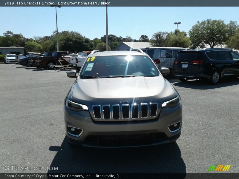 Light Brownstone Pearl / Black 2019 Jeep Cherokee Limited