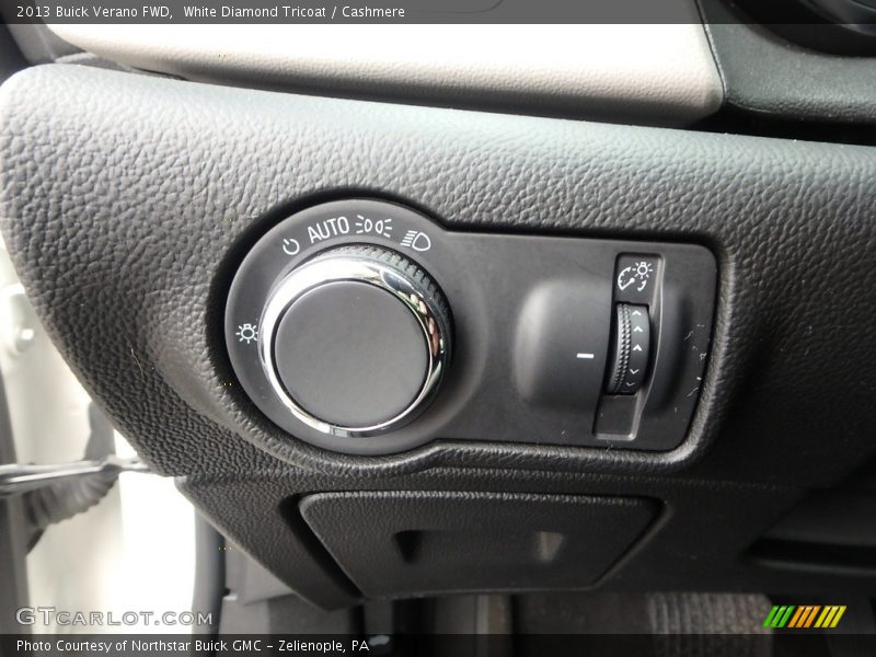 White Diamond Tricoat / Cashmere 2013 Buick Verano FWD