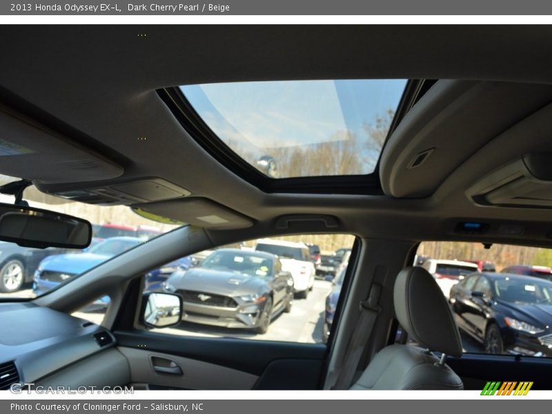 Dark Cherry Pearl / Beige 2013 Honda Odyssey EX-L