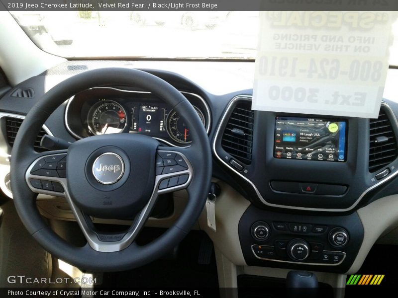 Velvet Red Pearl / Black/Light Frost Beige 2019 Jeep Cherokee Latitude
