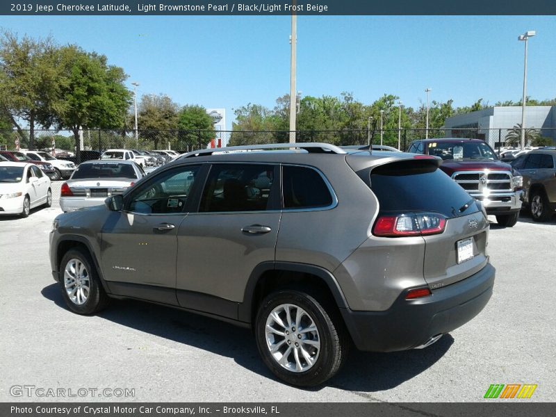 Light Brownstone Pearl / Black/Light Frost Beige 2019 Jeep Cherokee Latitude
