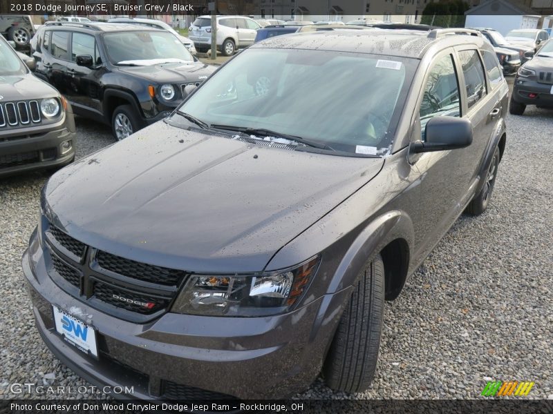 Bruiser Grey / Black 2018 Dodge Journey SE