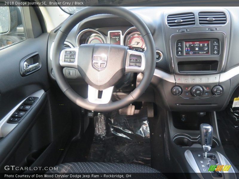 Bruiser Grey / Black 2018 Dodge Journey SE