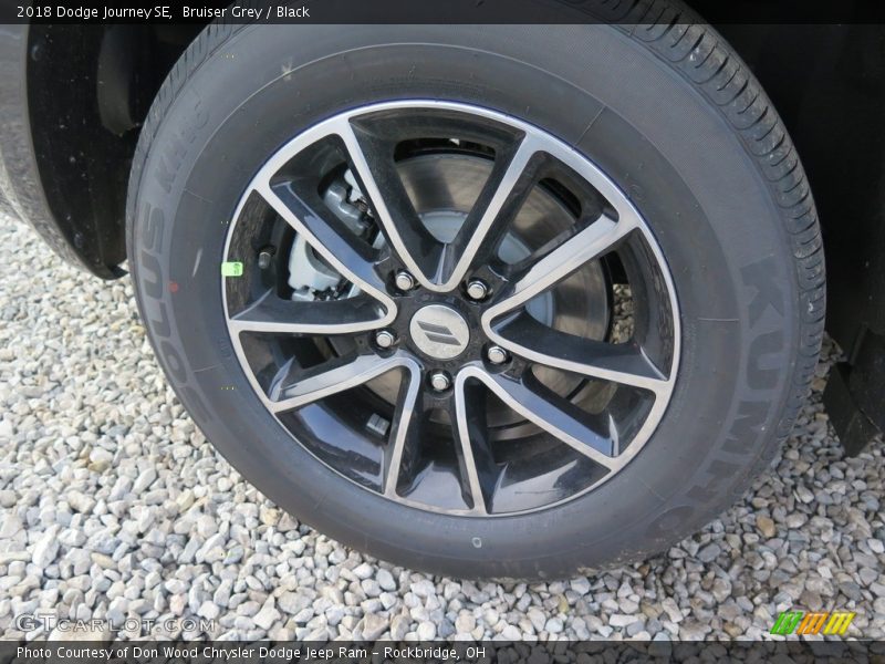 Bruiser Grey / Black 2018 Dodge Journey SE