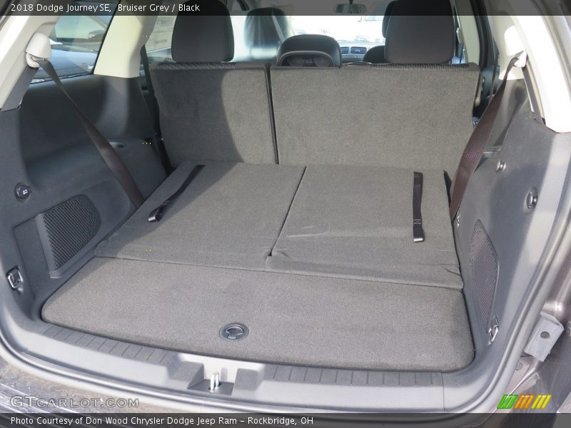 Bruiser Grey / Black 2018 Dodge Journey SE