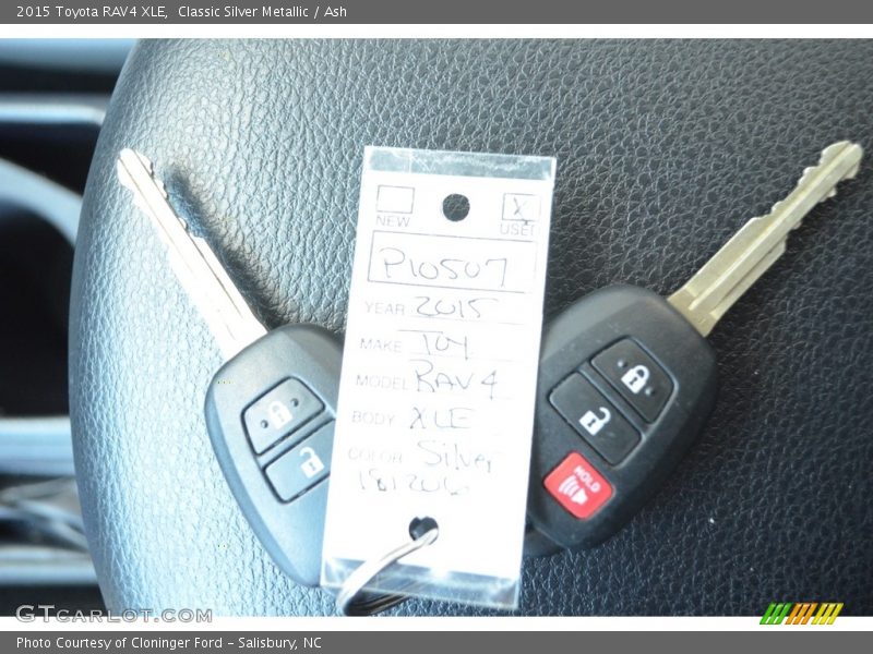 Classic Silver Metallic / Ash 2015 Toyota RAV4 XLE