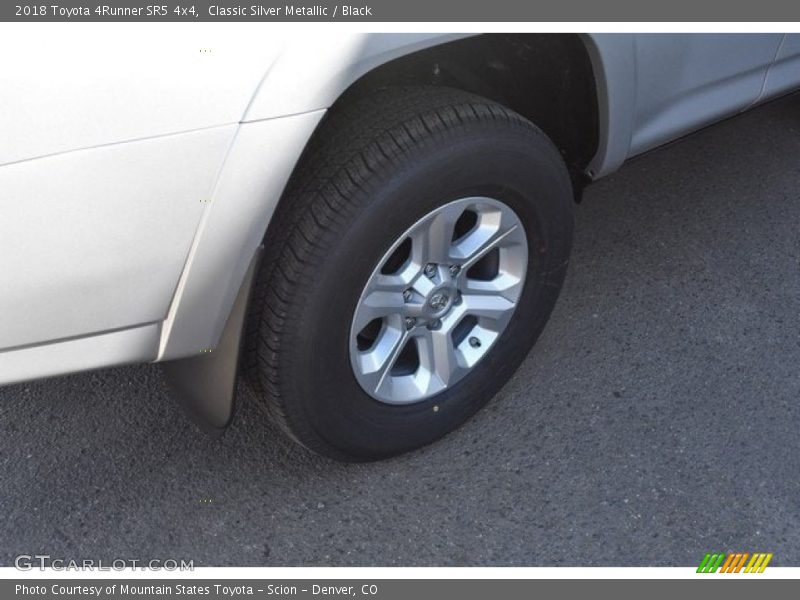 Classic Silver Metallic / Black 2018 Toyota 4Runner SR5 4x4