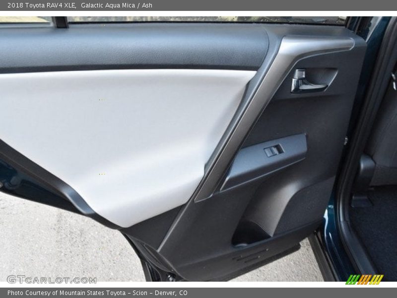 Galactic Aqua Mica / Ash 2018 Toyota RAV4 XLE