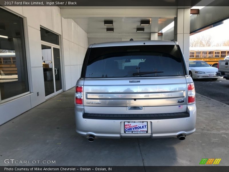 Ingot Silver / Black 2017 Ford Flex Limited