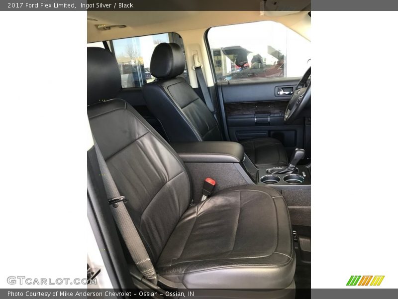 Ingot Silver / Black 2017 Ford Flex Limited