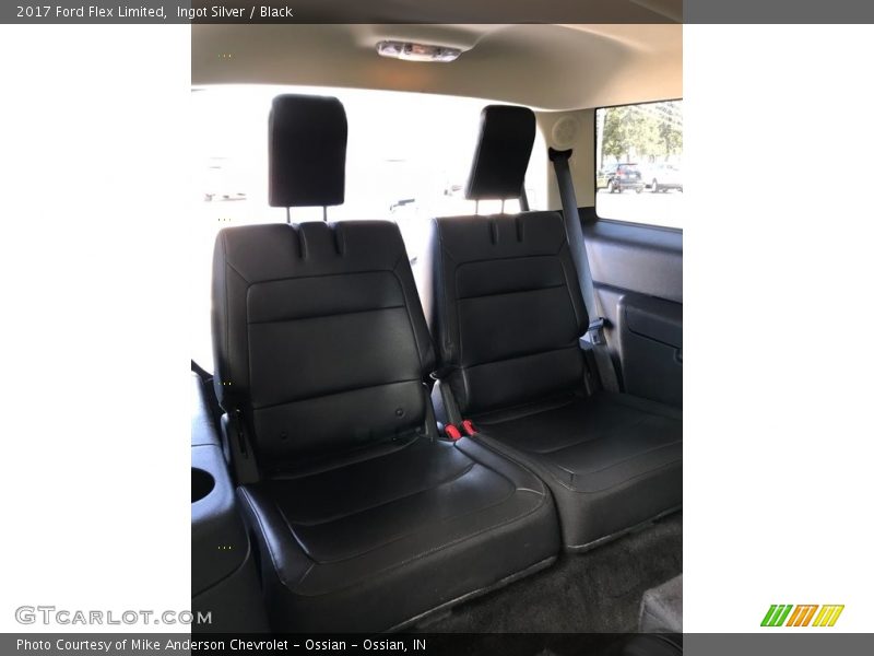 Ingot Silver / Black 2017 Ford Flex Limited