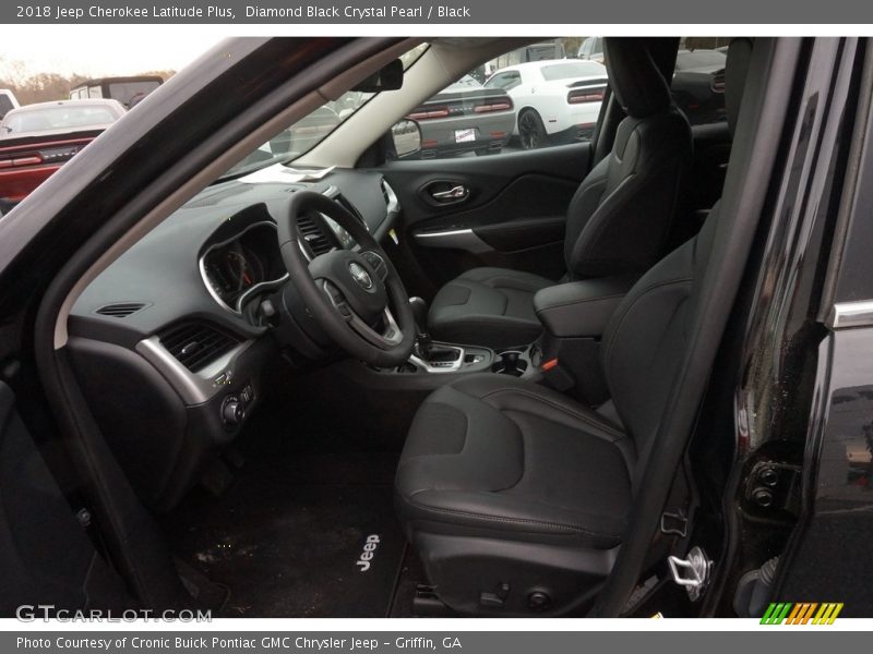Diamond Black Crystal Pearl / Black 2018 Jeep Cherokee Latitude Plus