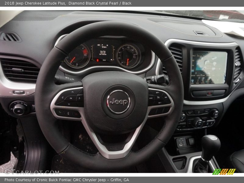 Diamond Black Crystal Pearl / Black 2018 Jeep Cherokee Latitude Plus