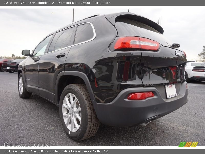 Diamond Black Crystal Pearl / Black 2018 Jeep Cherokee Latitude Plus