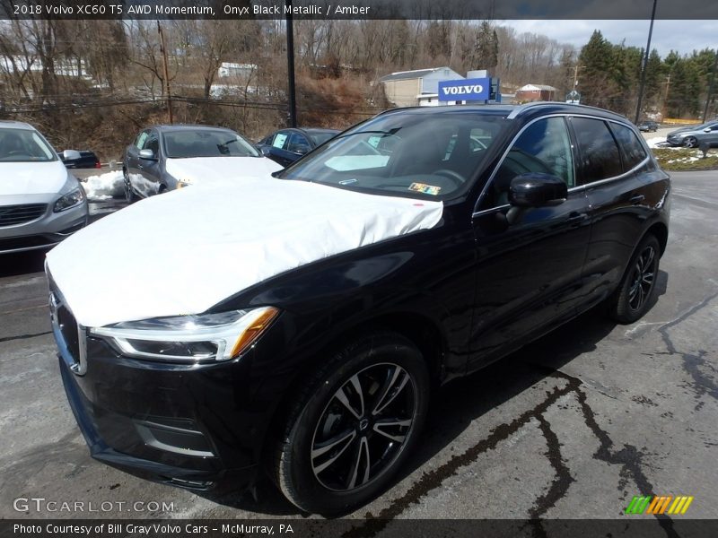 Onyx Black Metallic / Amber 2018 Volvo XC60 T5 AWD Momentum