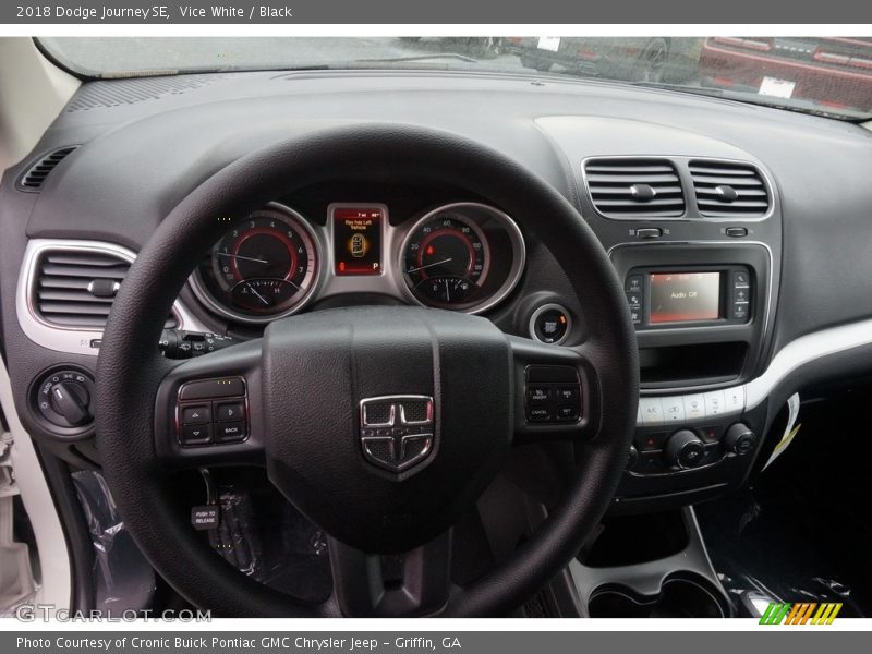 Vice White / Black 2018 Dodge Journey SE