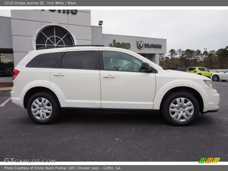 Vice White / Black 2018 Dodge Journey SE