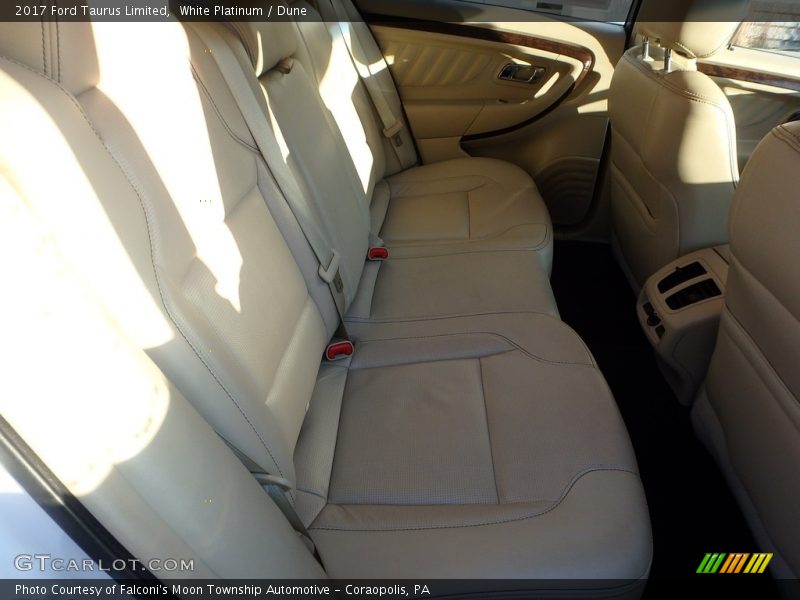 White Platinum / Dune 2017 Ford Taurus Limited
